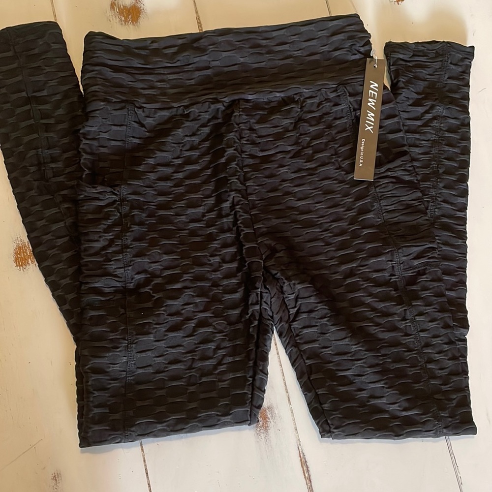 NWT Leggings!